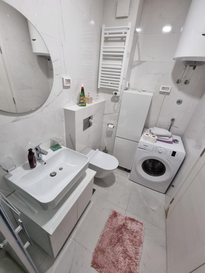 Regina Apartment Podgorica Exteriör bild
