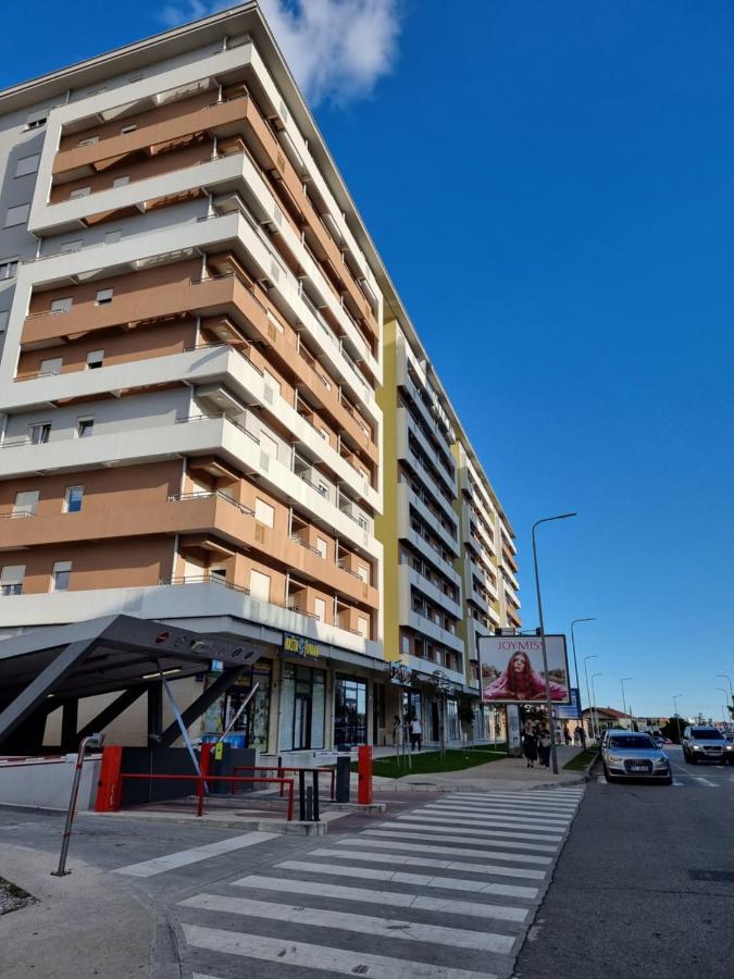Regina Apartment Podgorica Exteriör bild
